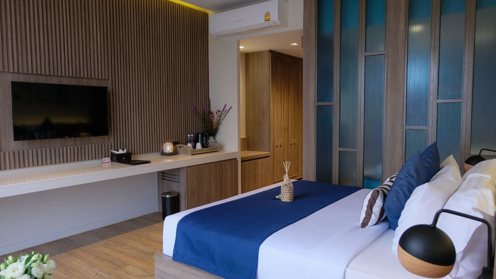 rooms-oceanfront-premium-room