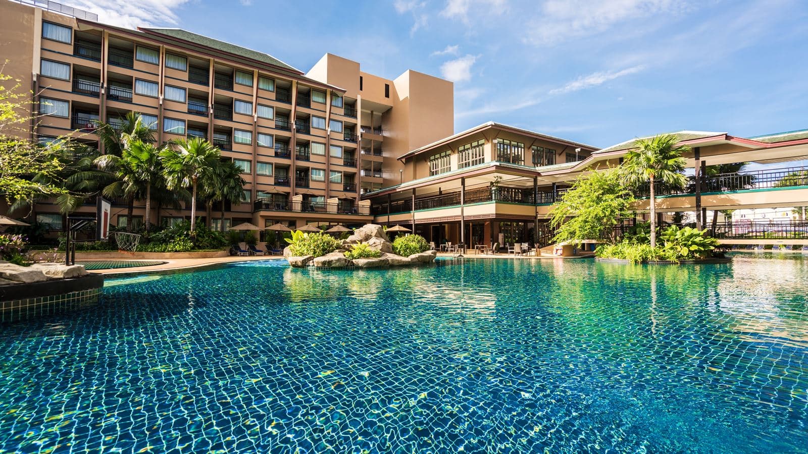pools-outdoor-pool