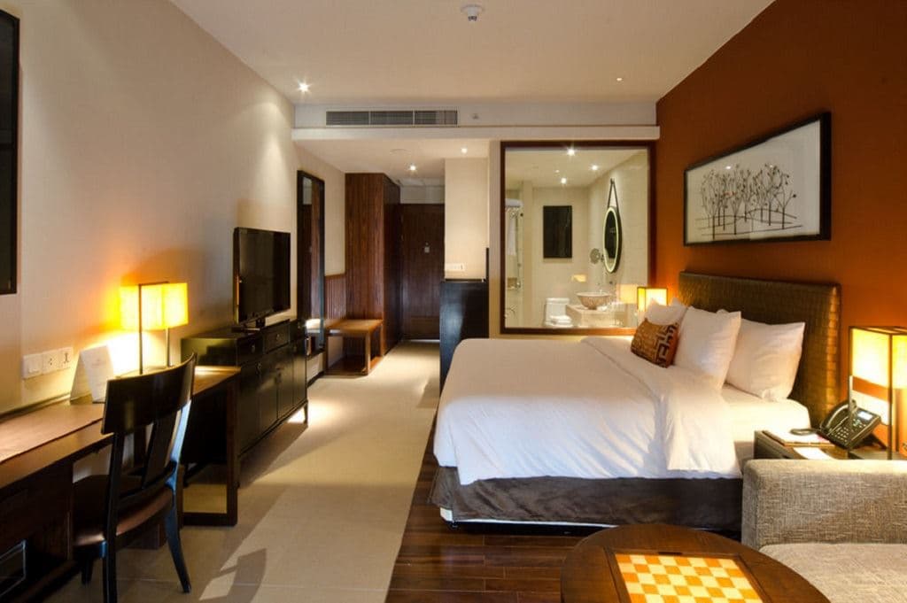rooms-classic-room
