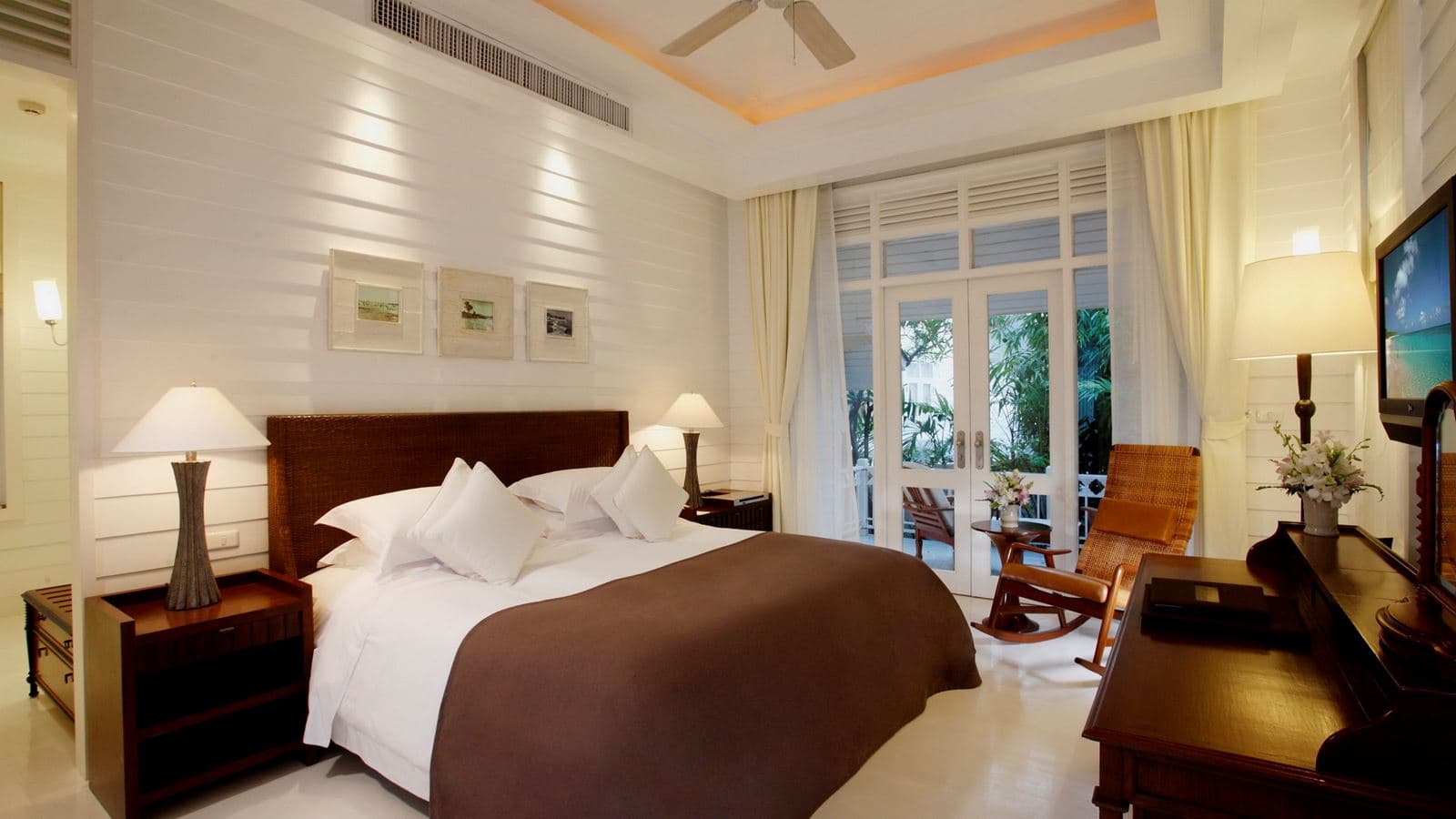 rooms-villa-one-bedroom-suite-with-private-pool