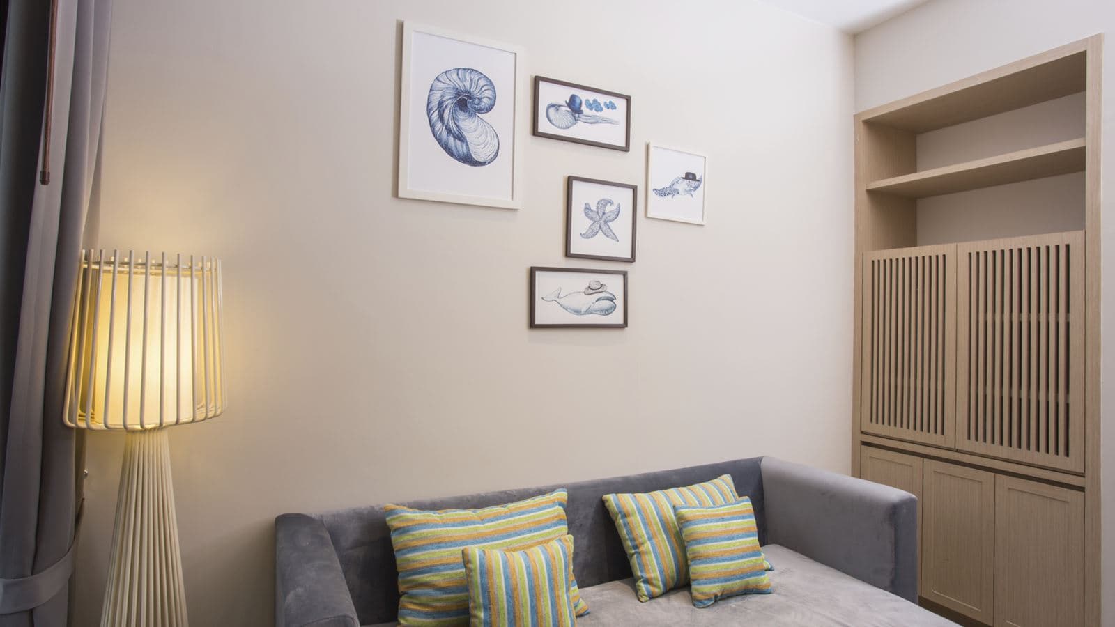 rooms-deluxe-suite