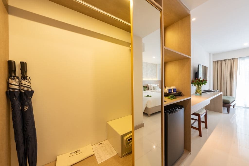 rooms-standard-room