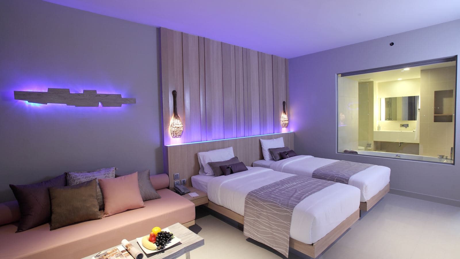 rooms-deluxe-room