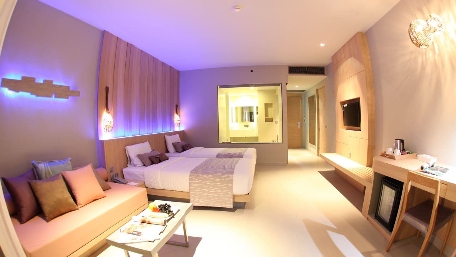 rooms-deluxe-room