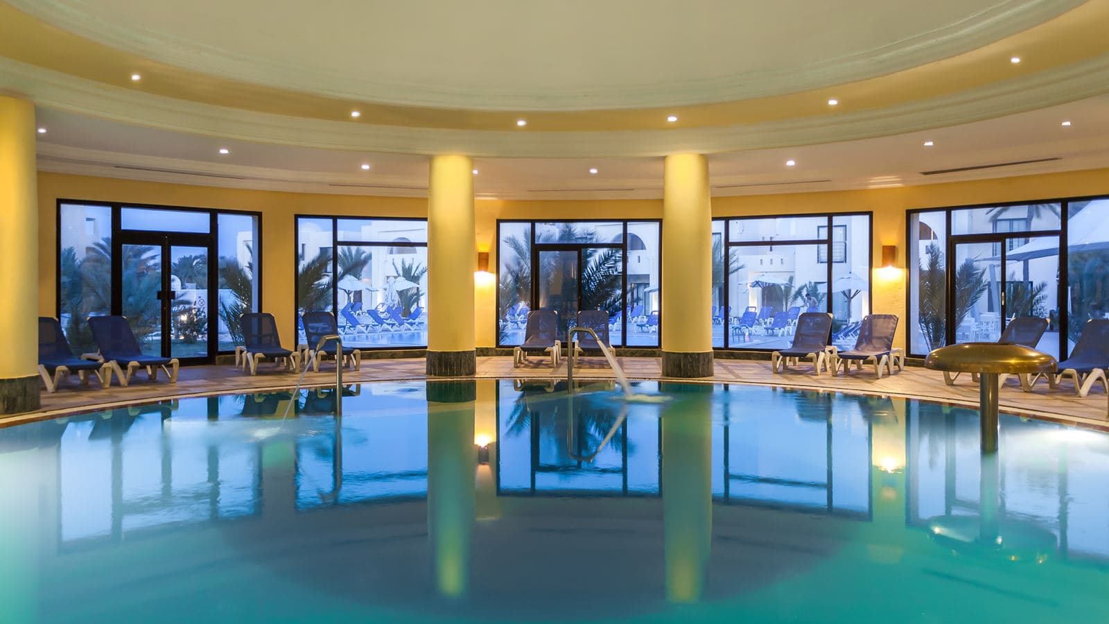 pools-indoor-pool