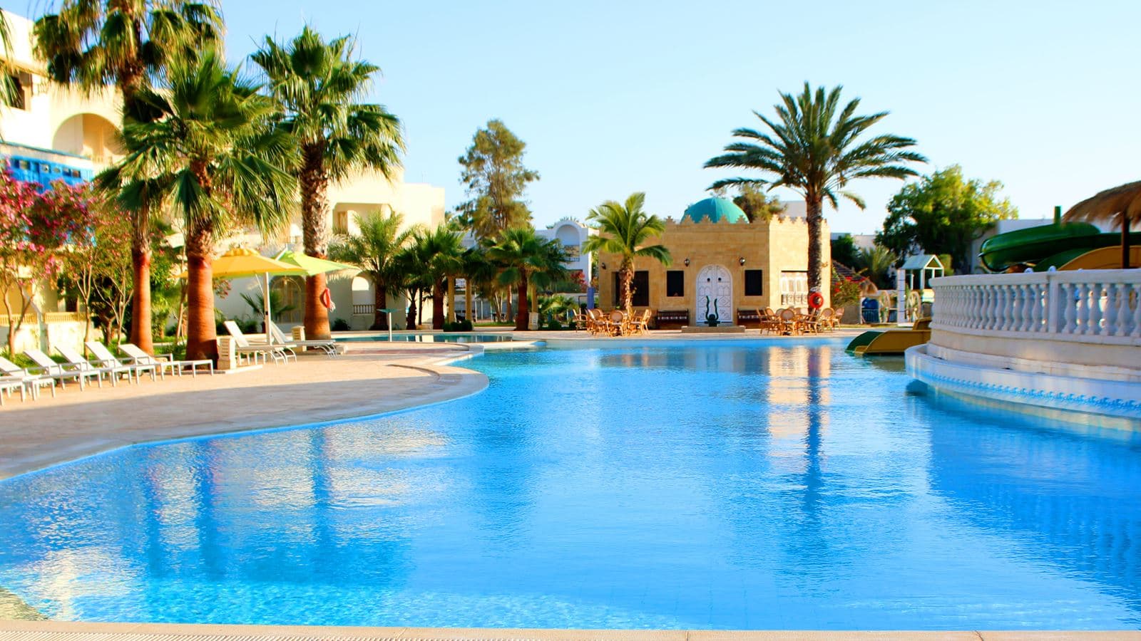 pools-outdoor-pool