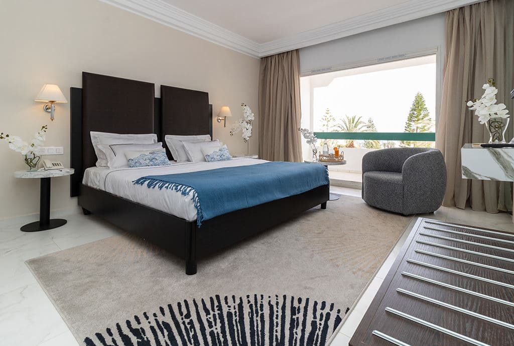 rooms-superior-room