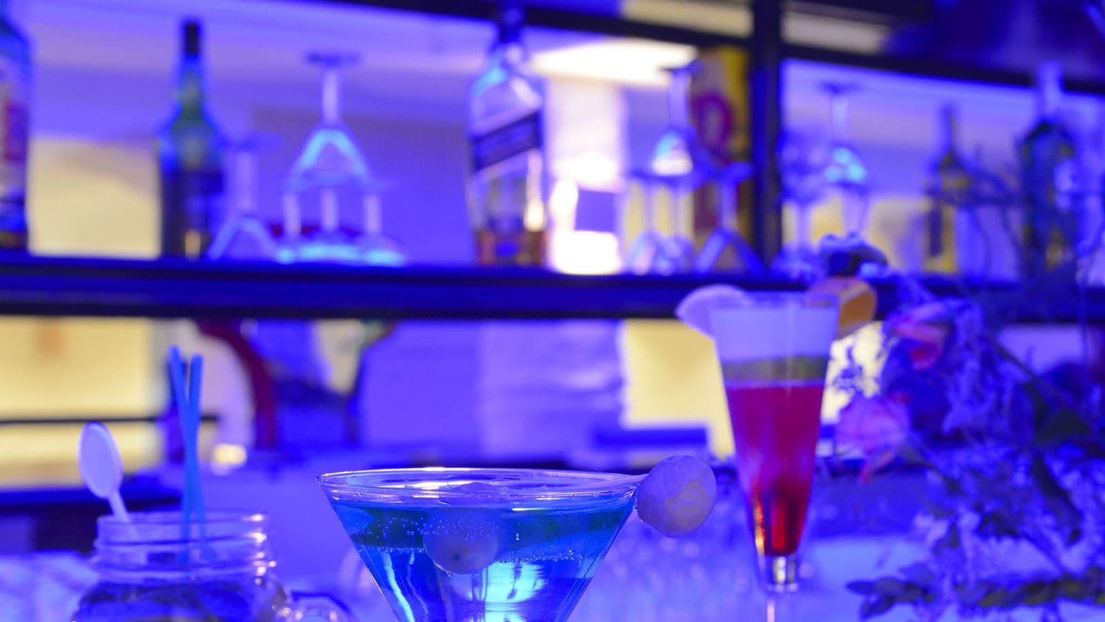 bars-central-bar--oasis