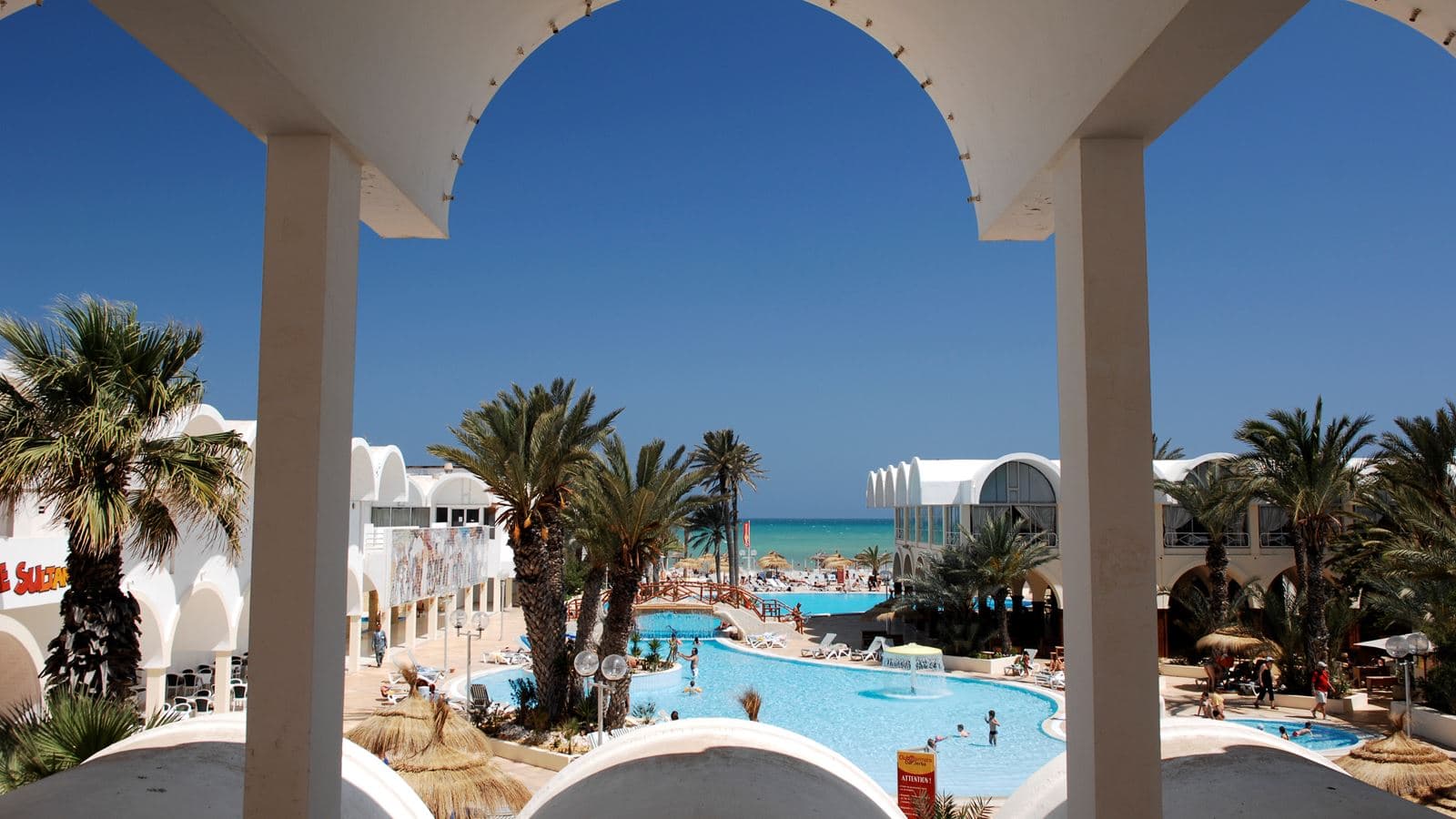 pools-outdoor-pool