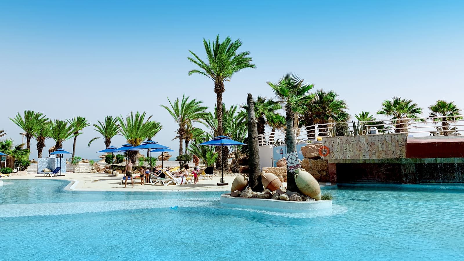 pools-outdoor-pool