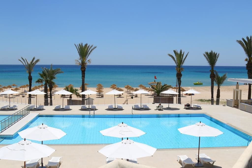 pools-outdoor-pool