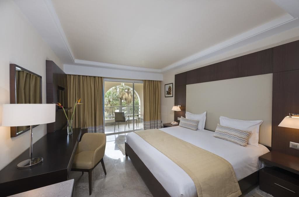 rooms-room-double-star-prestige-garden-view