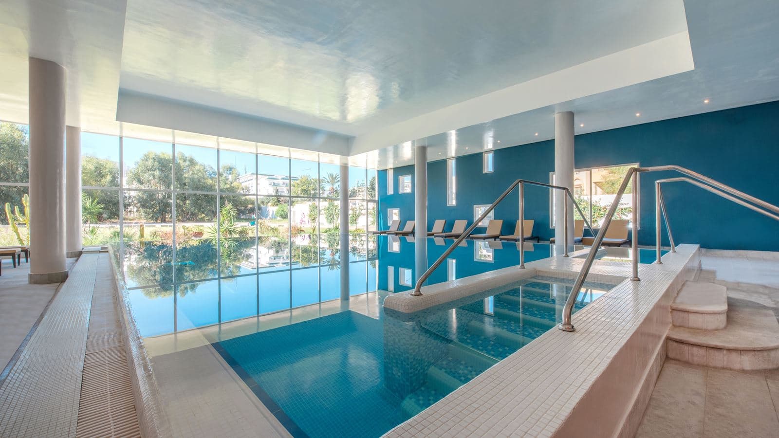 pools-indoor-pool