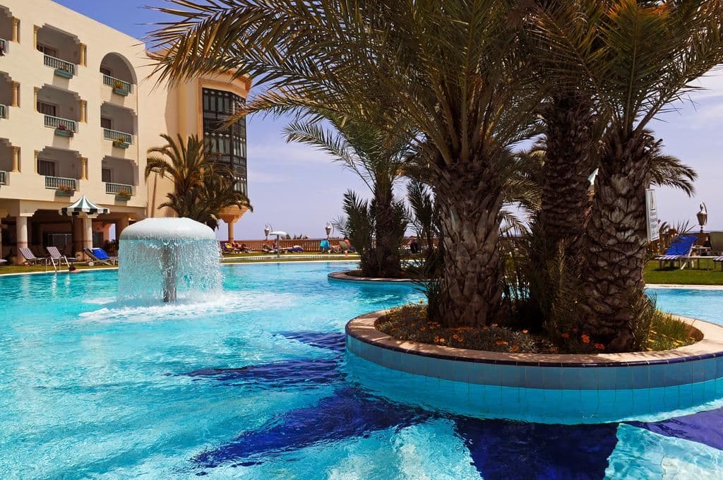 pools-outdoor-pool