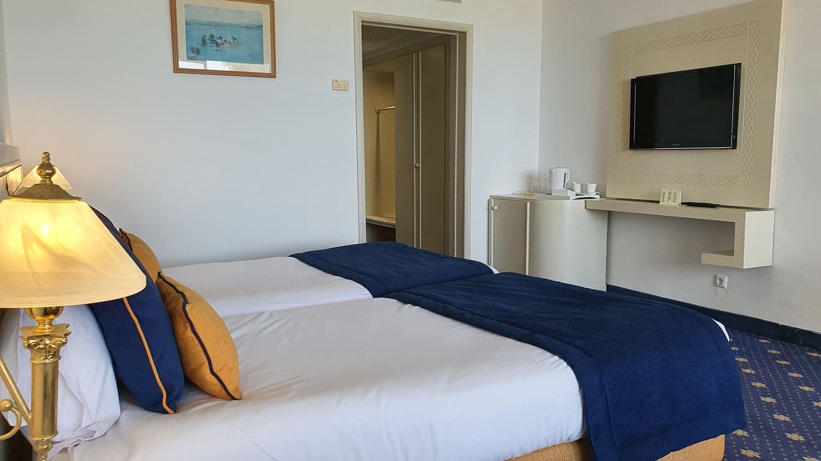 rooms-room-standard