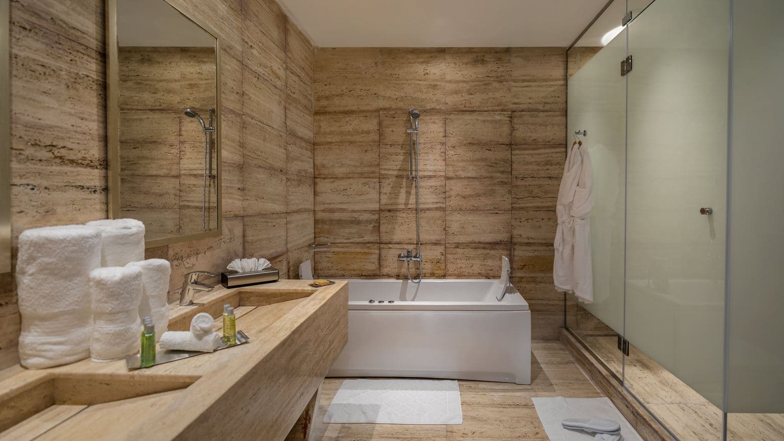 rooms-royal-suite