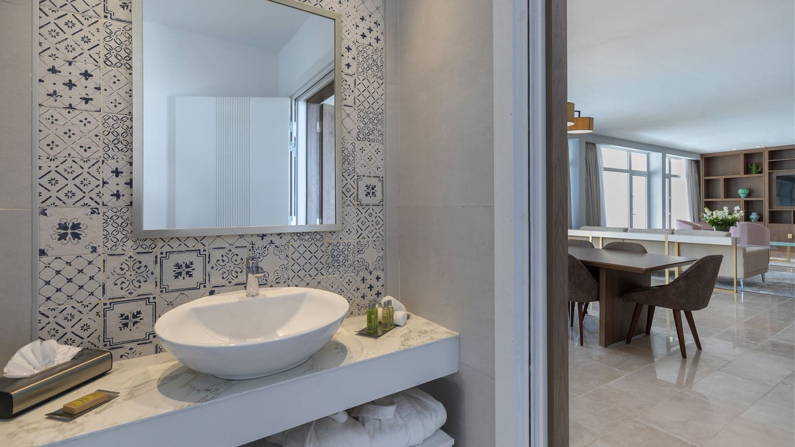 rooms-royal-suite