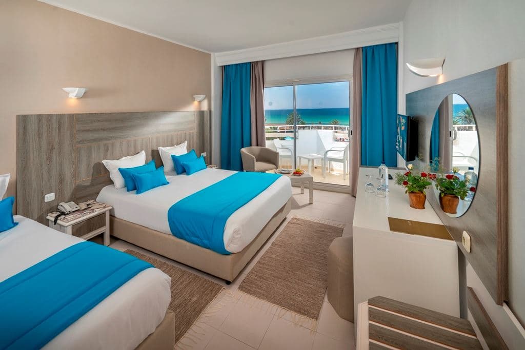 rooms-standard-room-garden--sea-view
