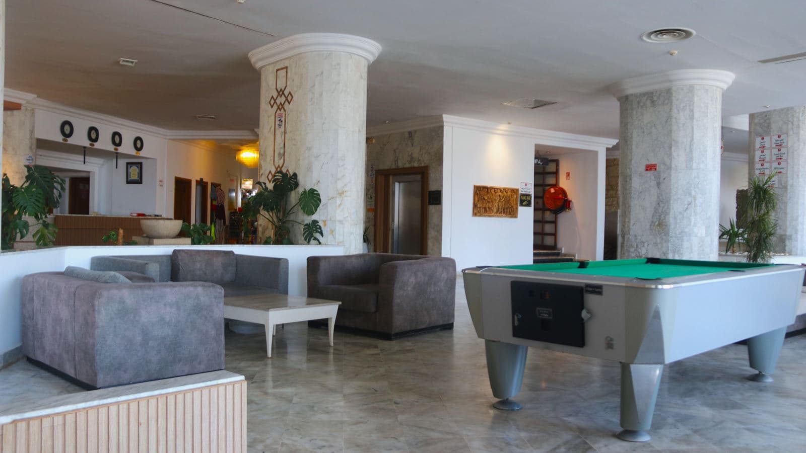 bars-lobby-bar