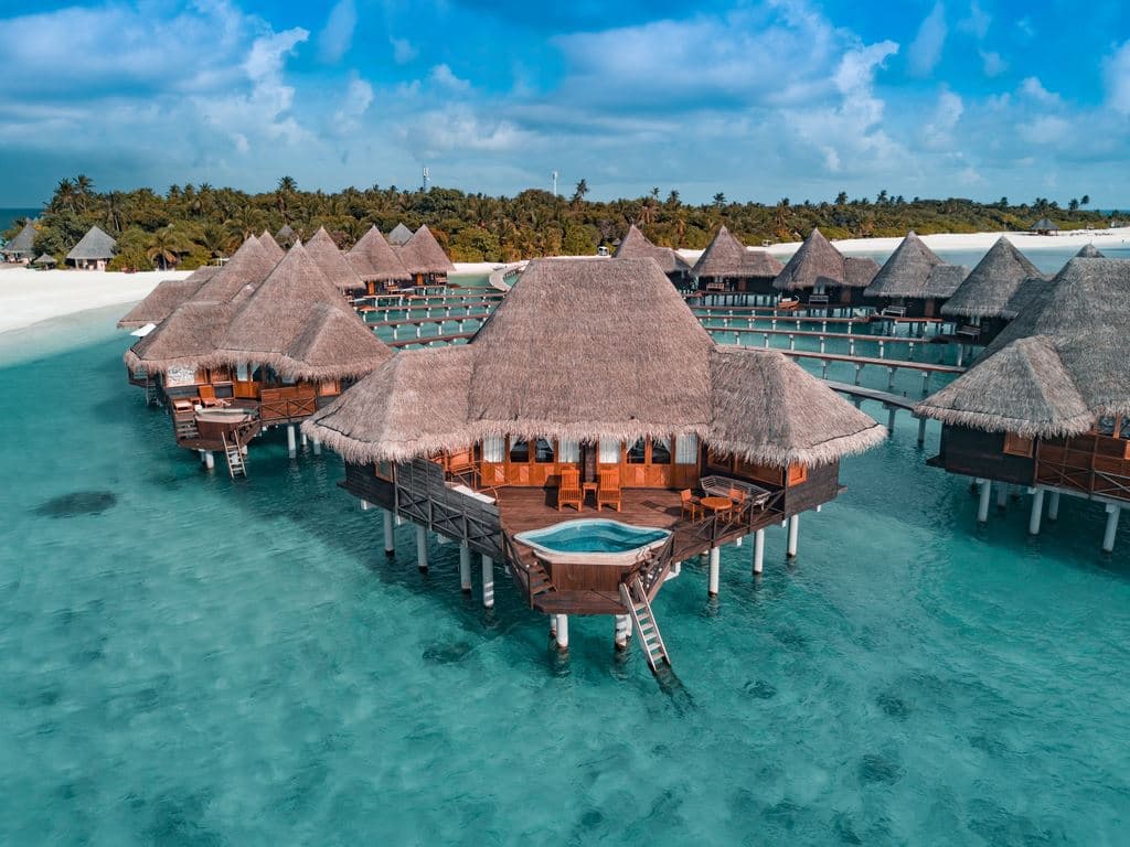 rooms-sunset-lagoon-villa