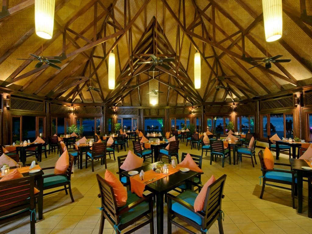 restaurants-lagoon-bar