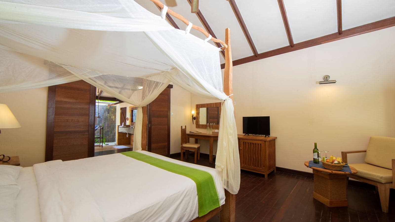 rooms-deluxe-villa