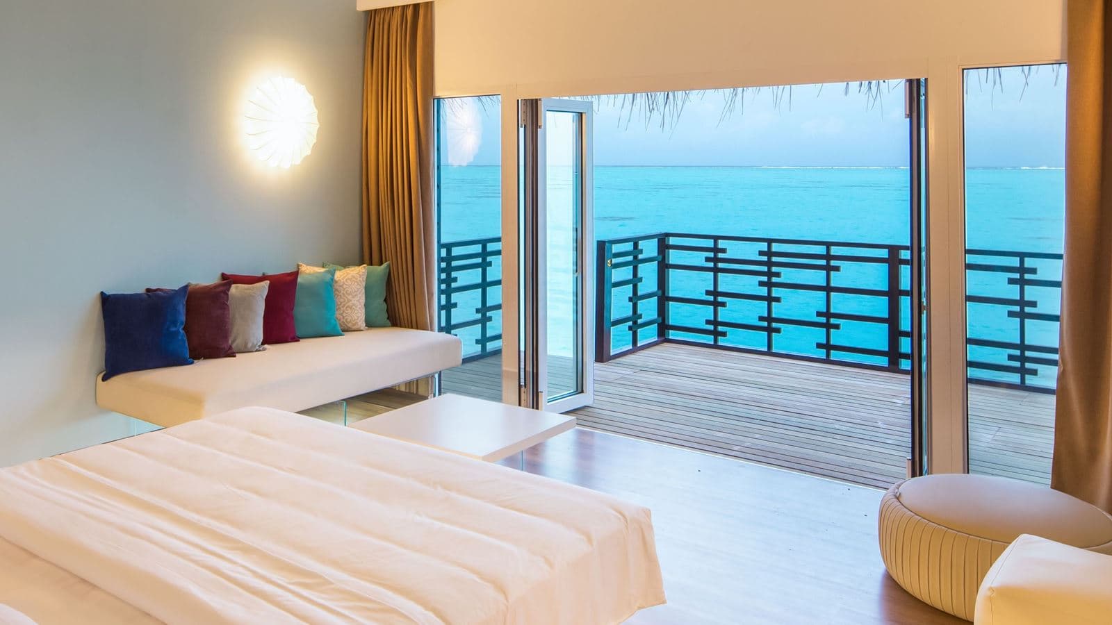 rooms-lagoon-villa