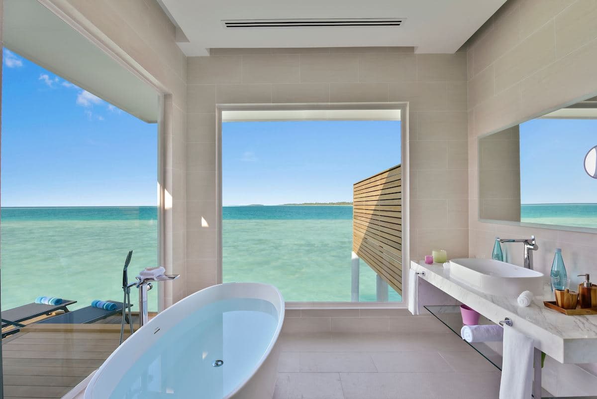 rooms-aqua-villa