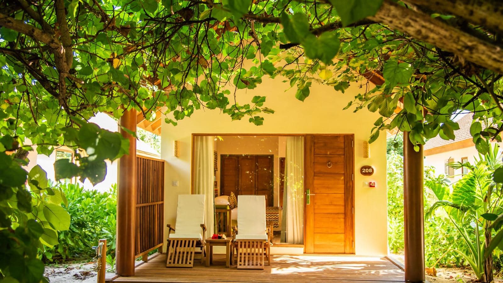 rooms-garden-villa