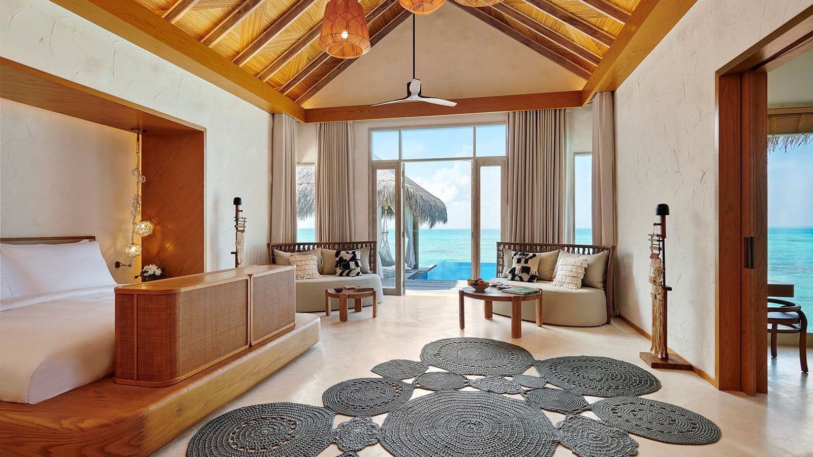 rooms-two-bedroom-water-sunset-villa-with-pool