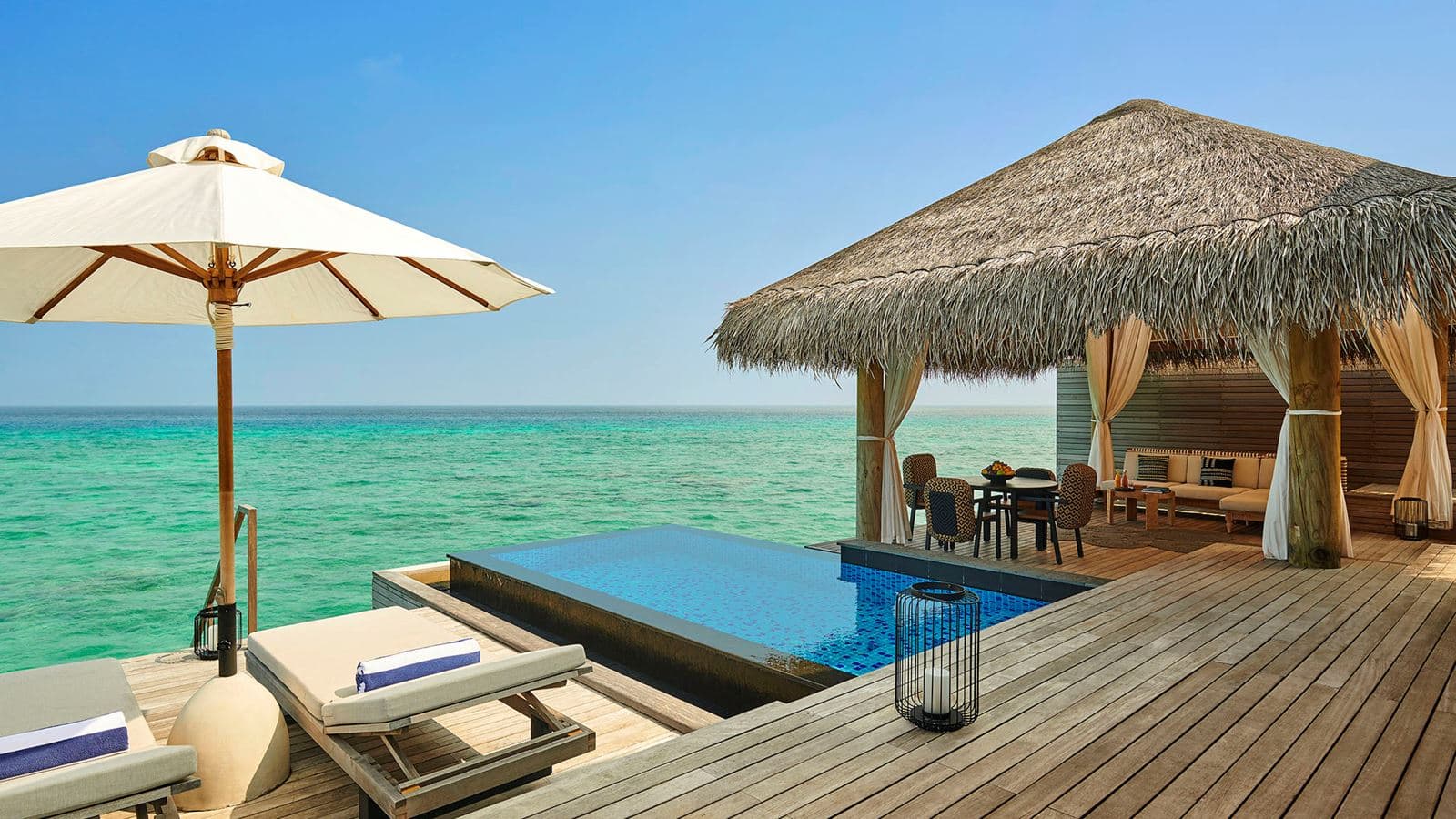 rooms-two-bedroom-water-sunrise-villa-with-pool