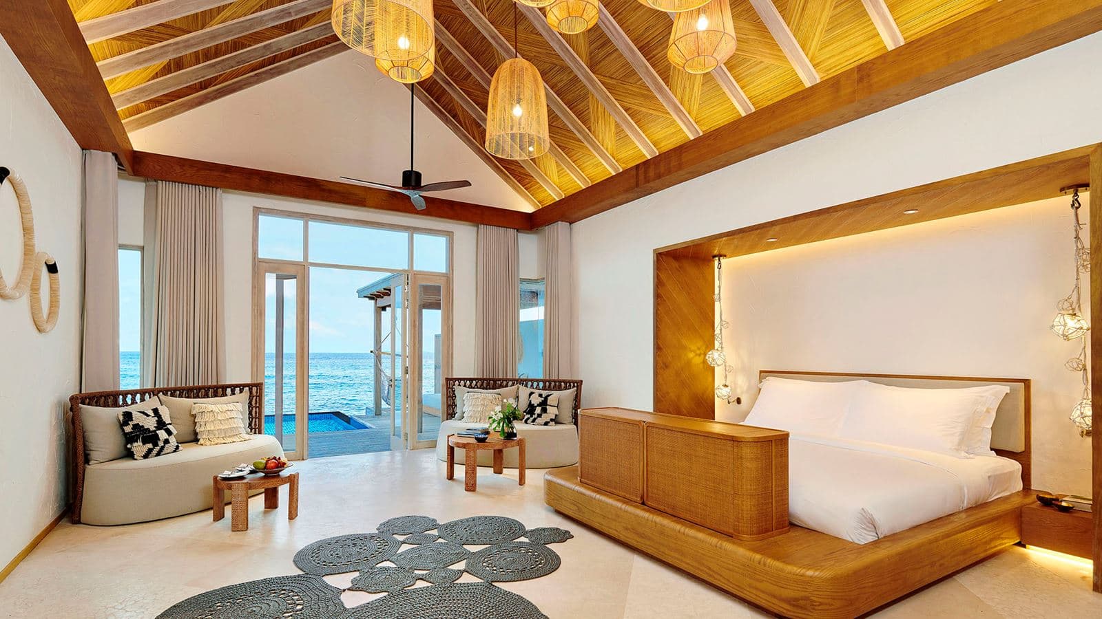 rooms-two-bedroom-water-sunrise-villa-with-pool