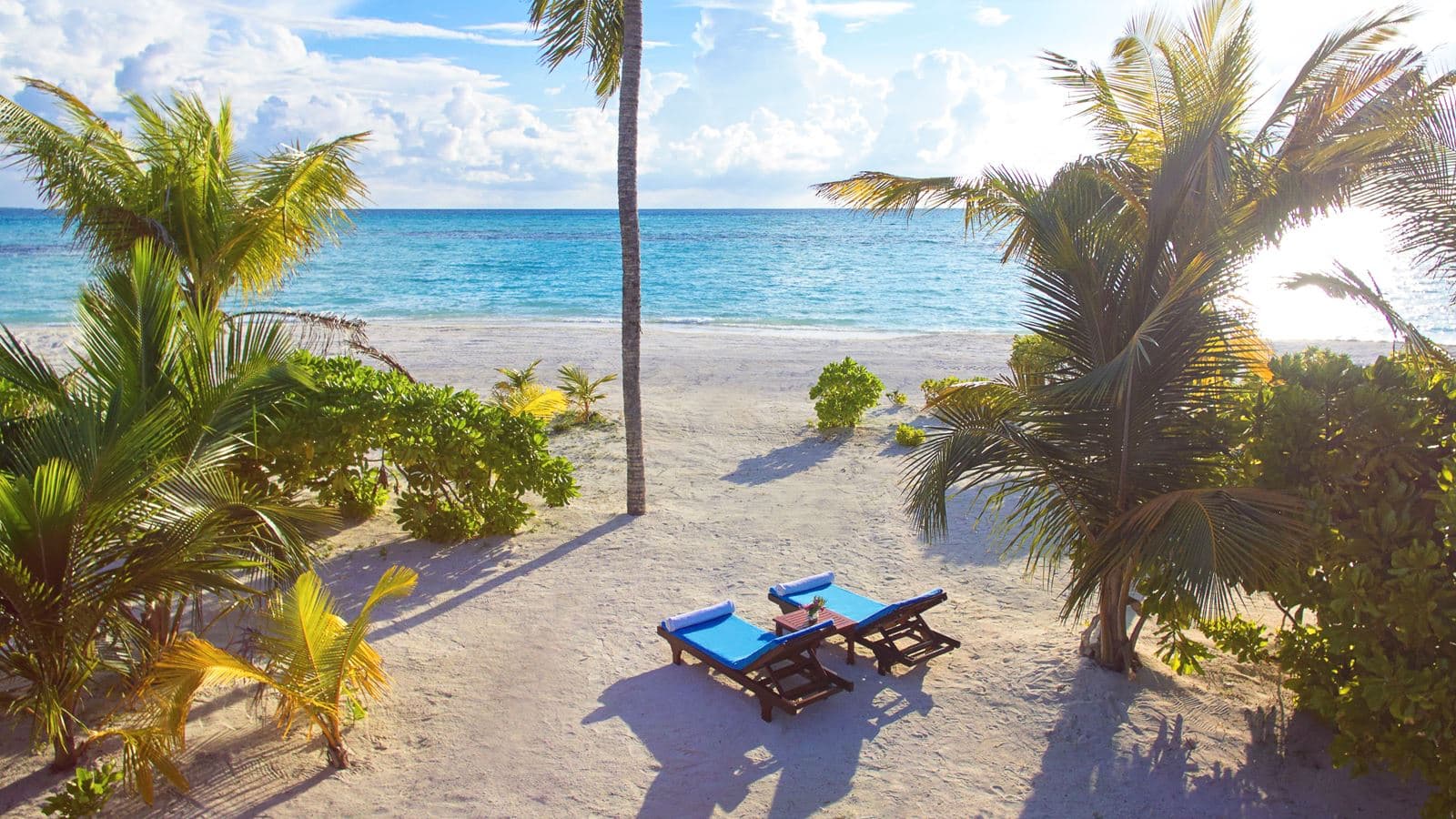 rooms-sunrise-beach-bungalow