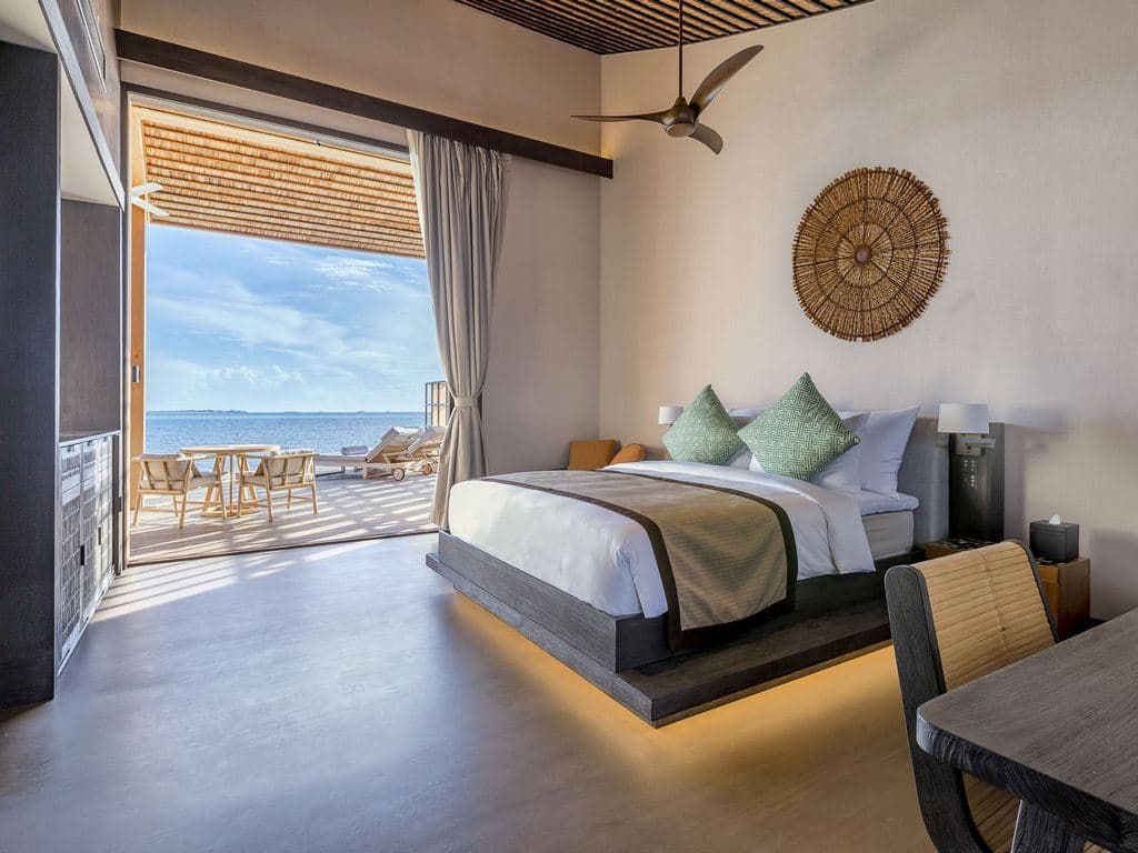 rooms-ocean-pool-residence--double-bedroom