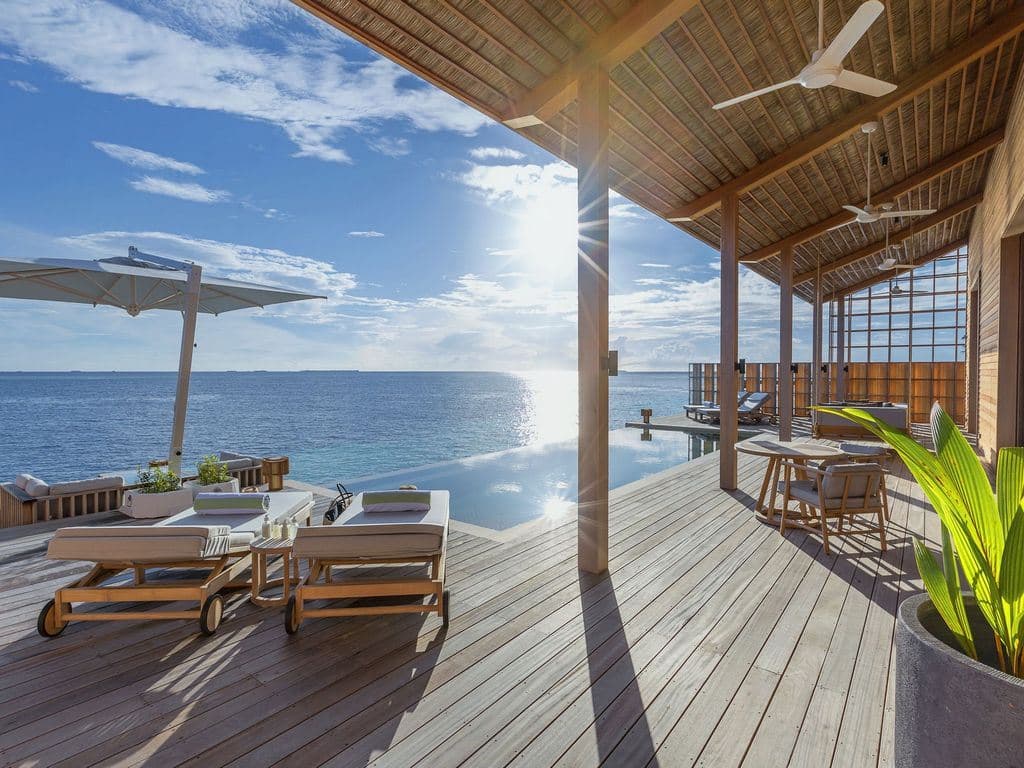 rooms-ocean-pool-residence--double-bedroom