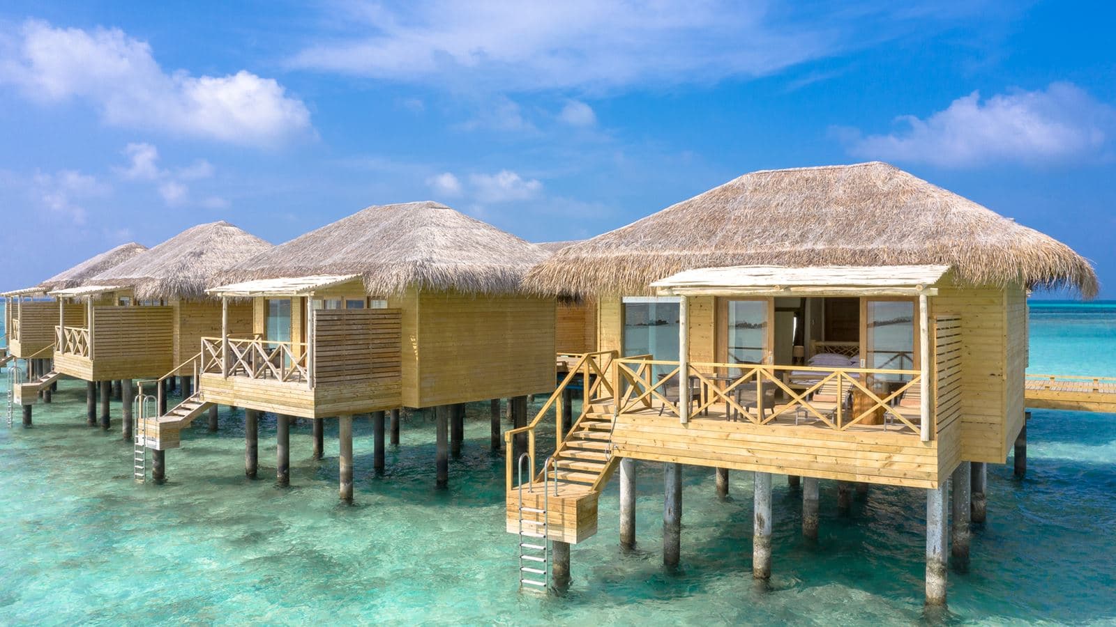 rooms-lagoon-suite