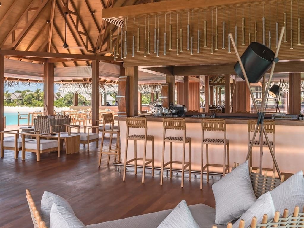 bars-ralu-lounge-bar