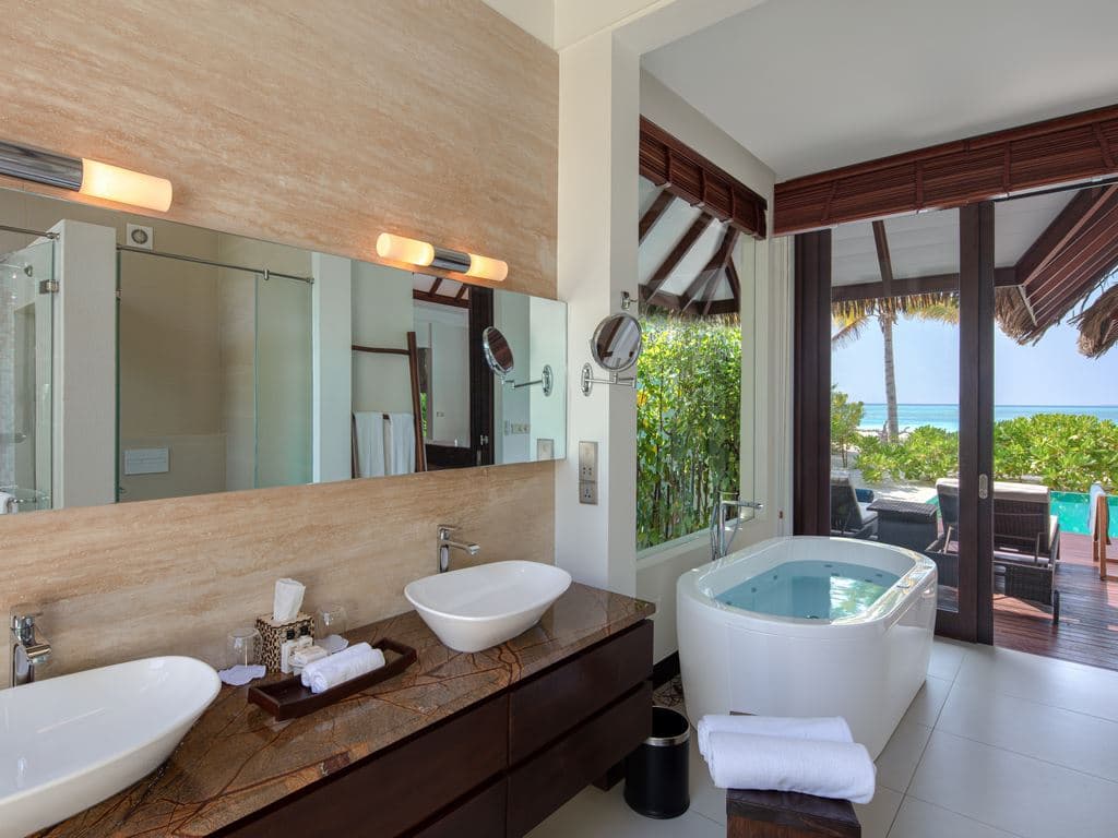 rooms-two-bedroom-family-pool-beach-villa