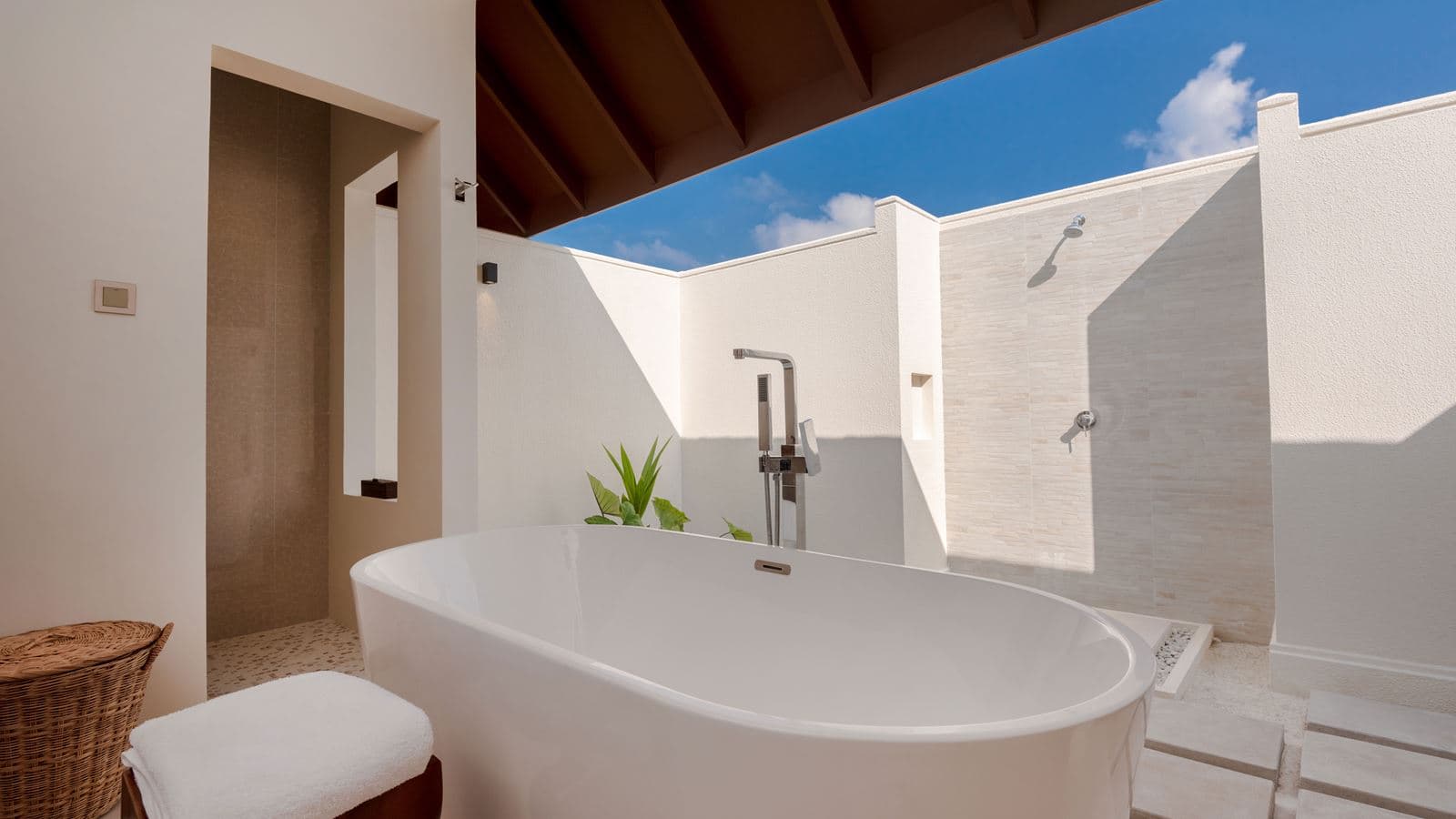 rooms-beach-villa