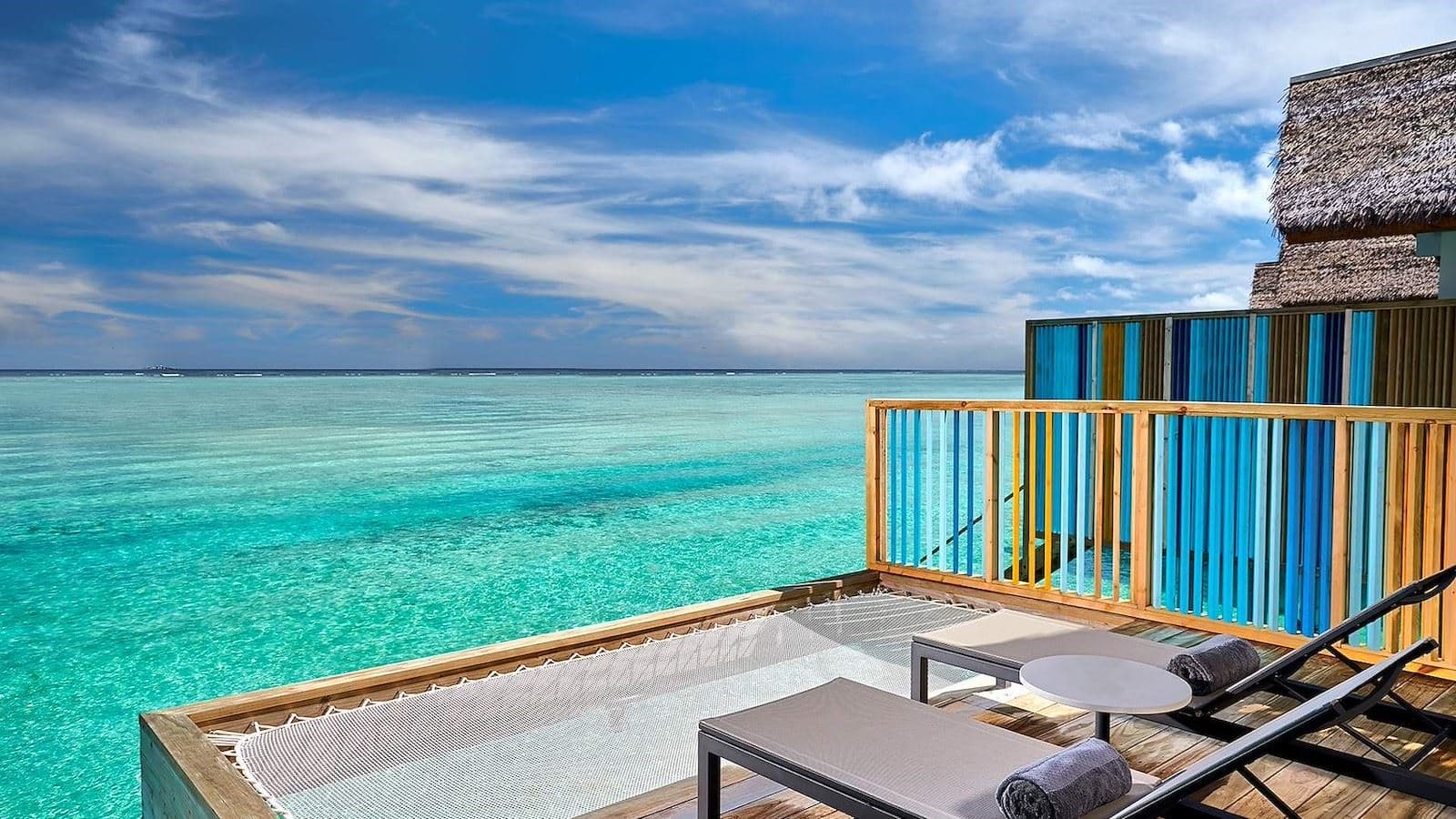 rooms-platinum-overwater-villaking