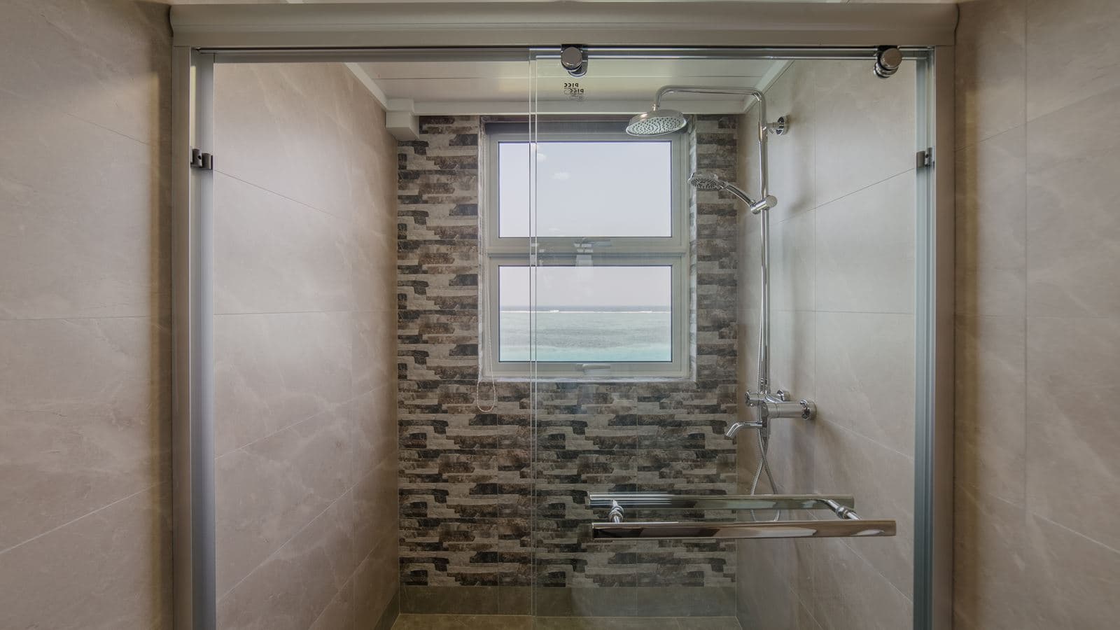 rooms-deluxe-plus-island-view