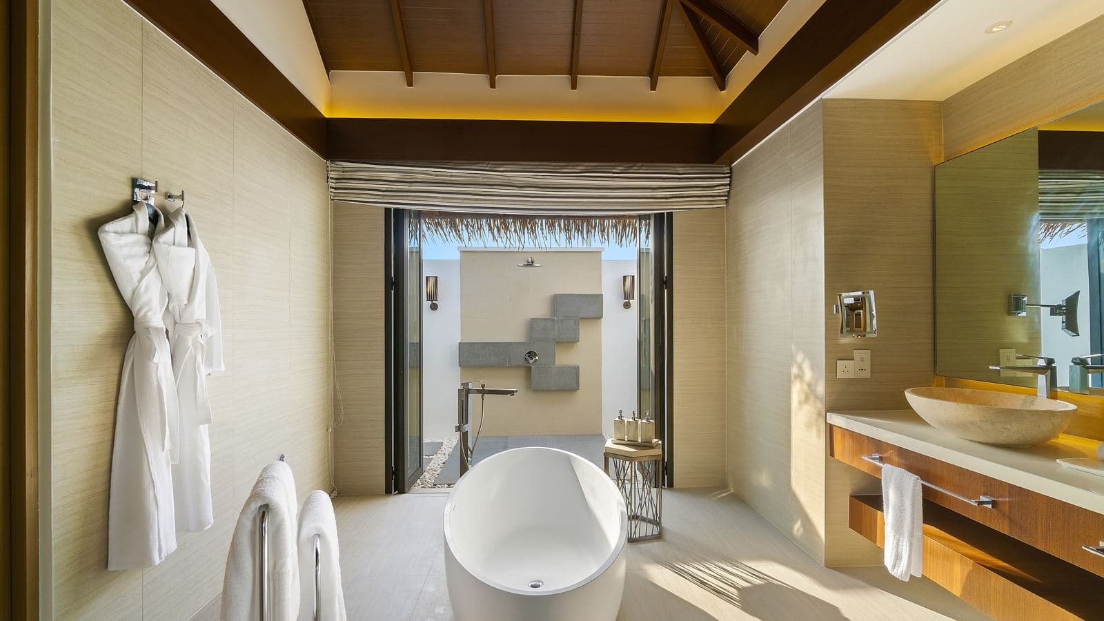 rooms-aqua-villa
