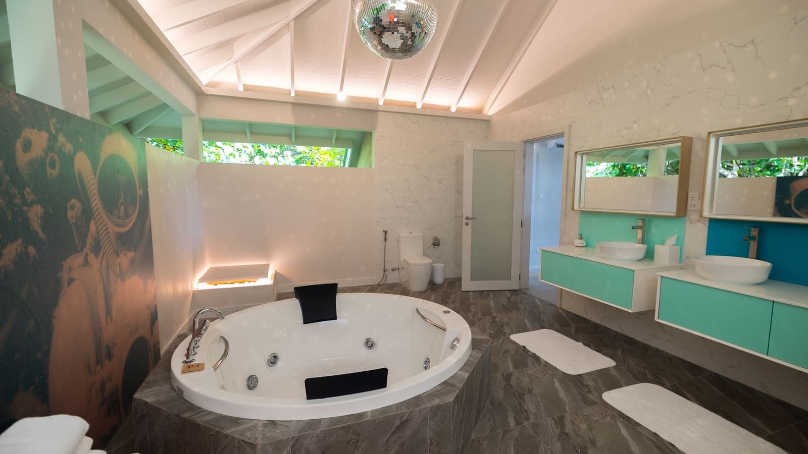 rooms-2-bedroom-beach-villa-with-pool