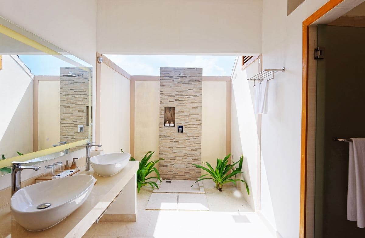 rooms-deluxe-beach-pool-villa
