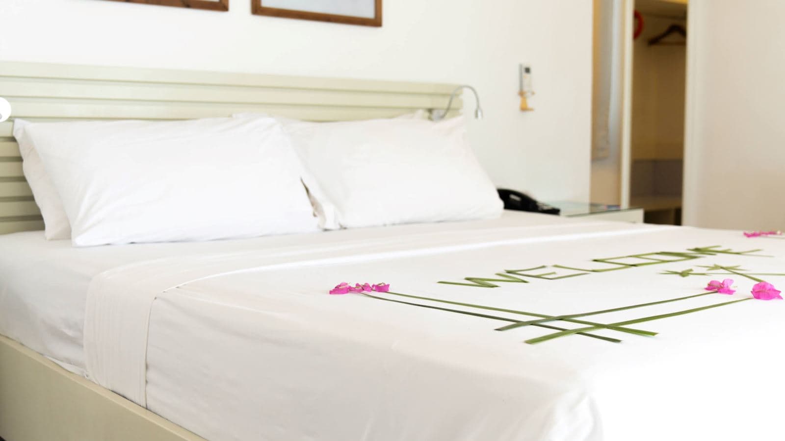 rooms-beach-bungalow