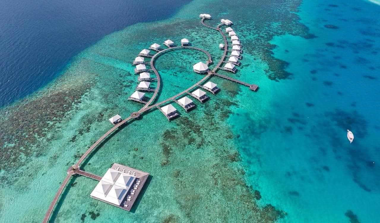 rooms-water-villa