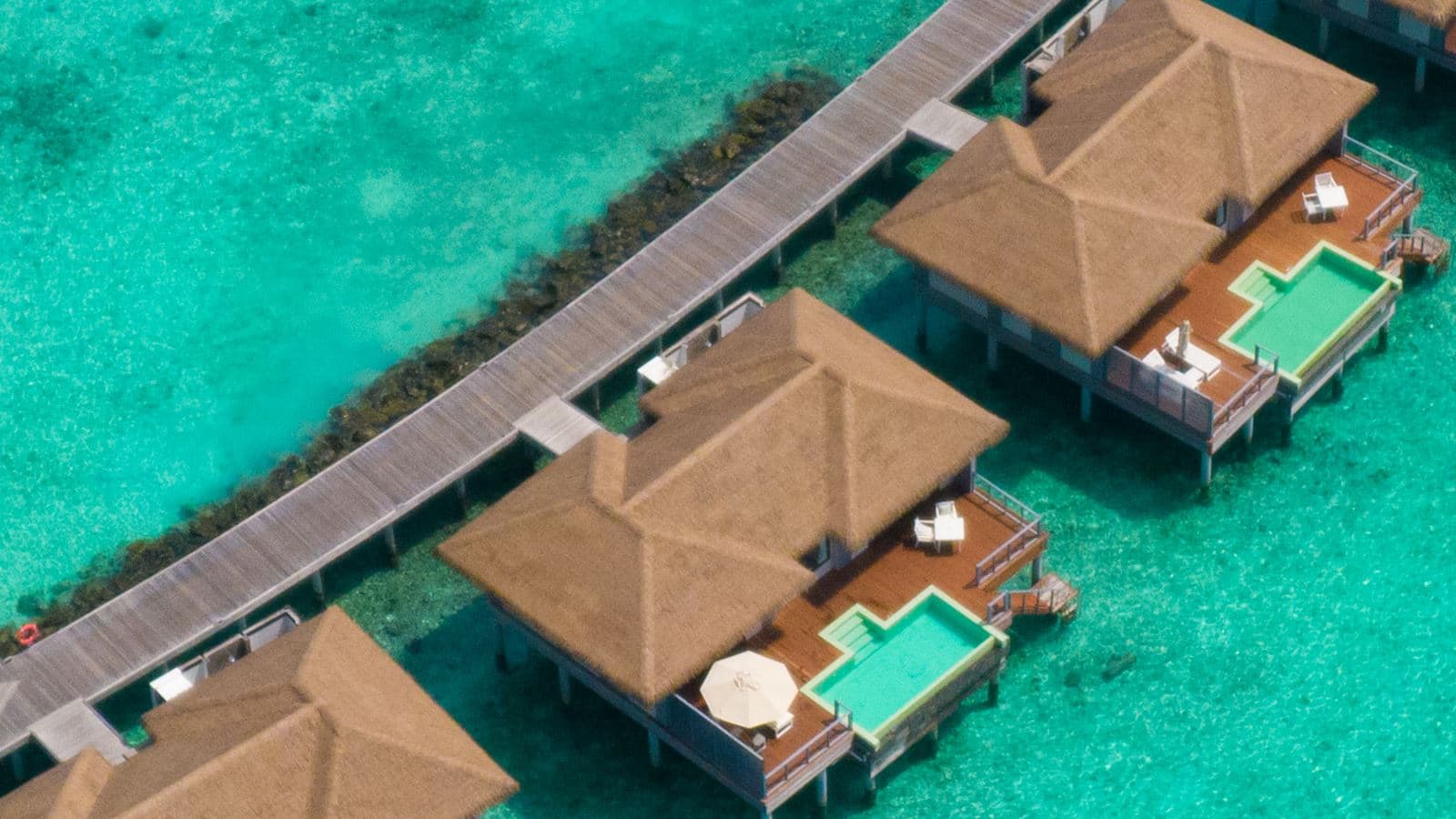 rooms-water-villa-with-private-pool--king-villa-ocean-view-overwater-with-private-pool