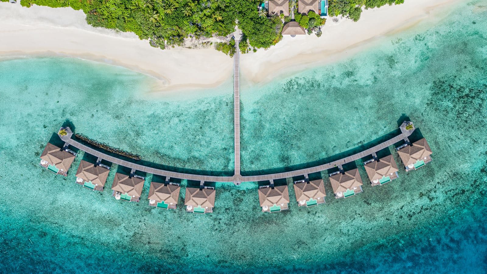 rooms-water-villa-with-private-pool--sunset-view--king-villa-sunset-view-overwater-with-private-pool