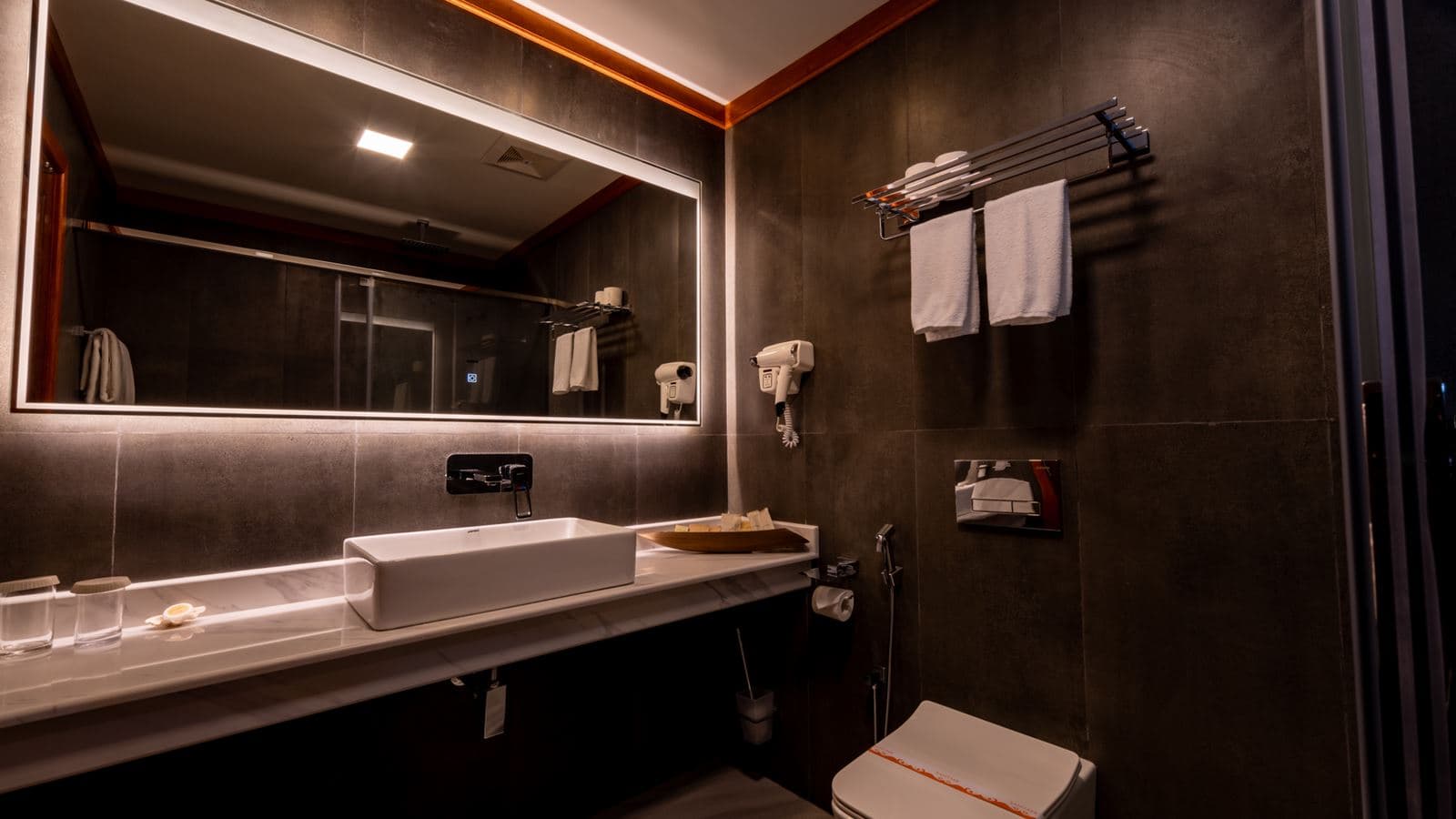 rooms-deluxe-superior
