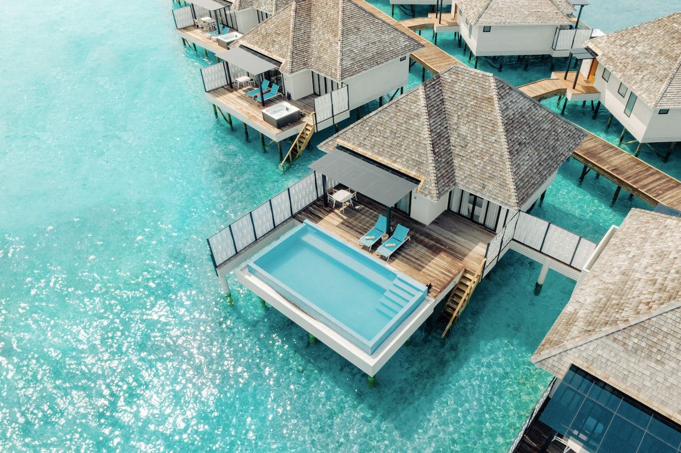 rooms-water-villa-with-pool
